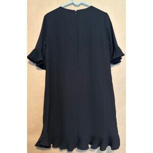 Alfani  LBD Black Cocktail Dress Pleated Hem/ Short Sleeve Size 6